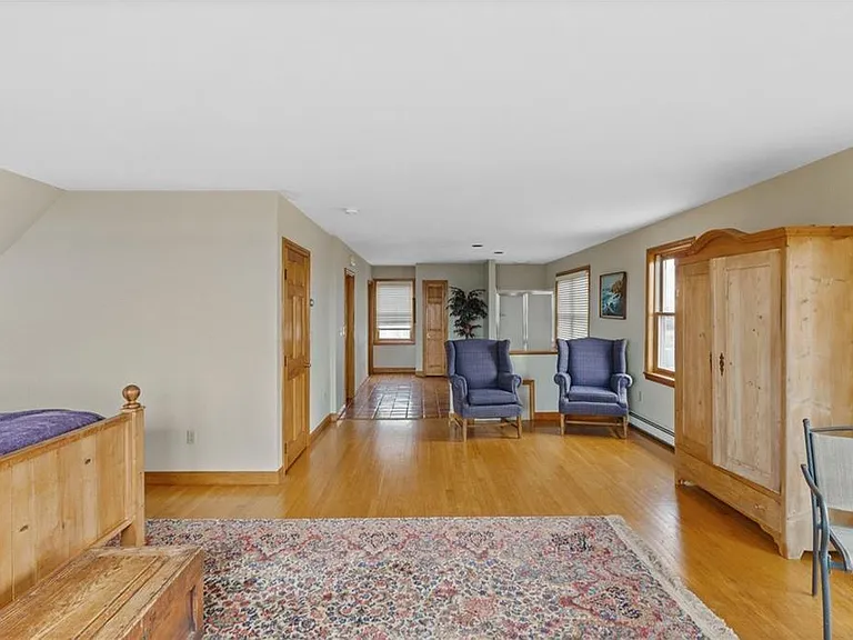 2 Easton Ter — Photo 25