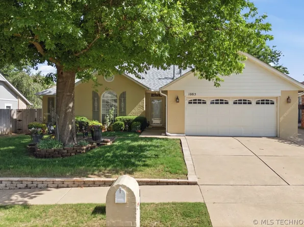 1085 E 138th St, Glenpool, OK 74033
