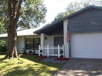 2nd image of 3814 Cloverhill Ct