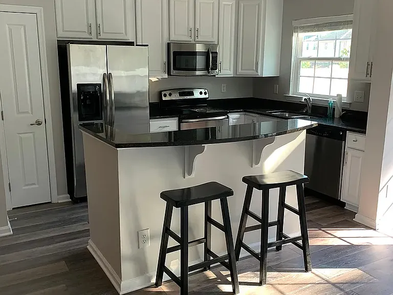 8149 Belton Cir — Photo 1