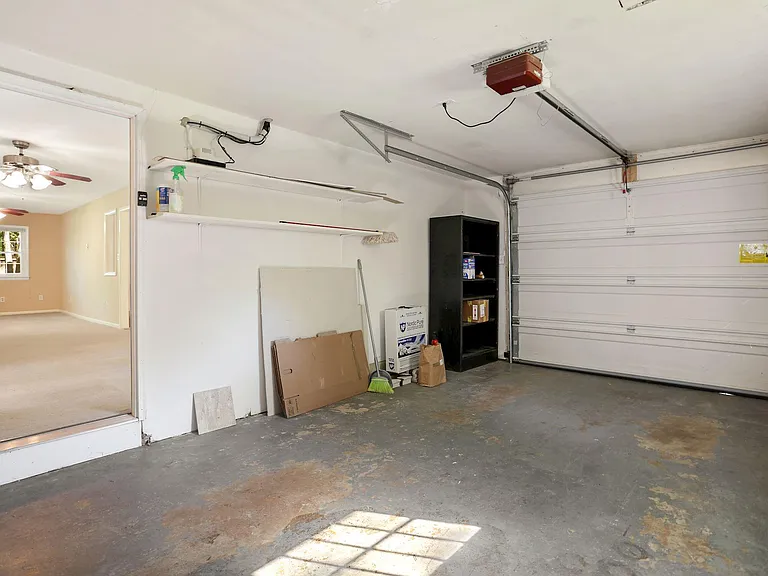 4903 Shirley St — Photo 14