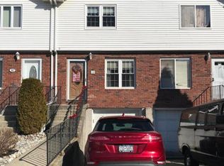 54 Pratt Ct, Staten Island, NY 10312