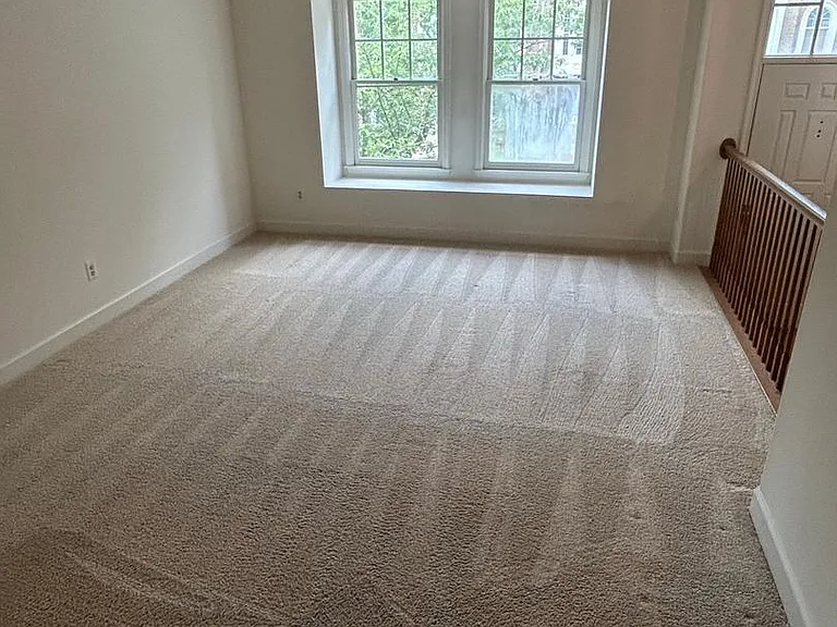 3945 Valley Ridge Dr — Photo 2