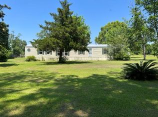 18211 Cottonwood Rd, Gordon, AL 36343