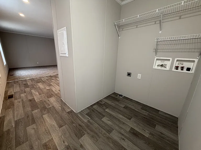 38000 Le Chateau Blvd #961 — Photo 8