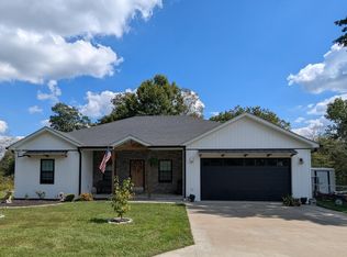 3013 Centerview Rough River Ln, Hudson, KY 40145