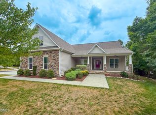 4 Trillium Ct, Durham, NC 27712
