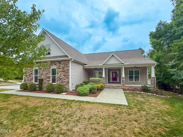 4 Trillium Ct, Durham, NC 27712