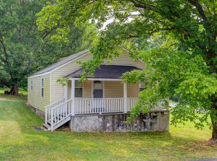 413 G St, Lenoir City, TN 37771