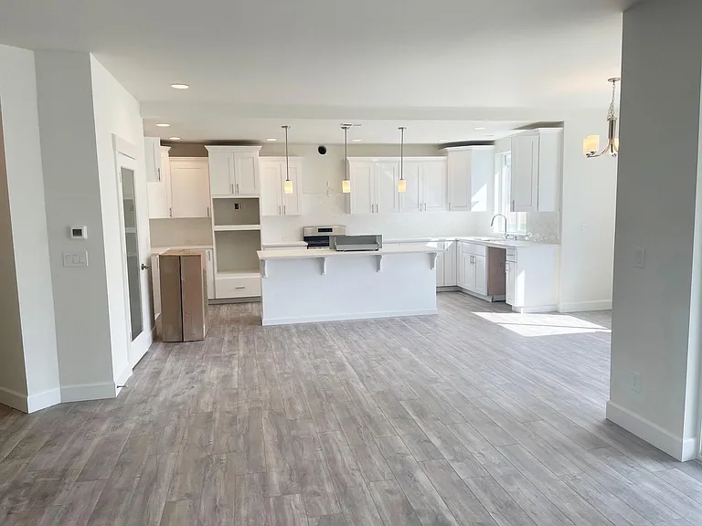 23136 65th St E — Photo 12