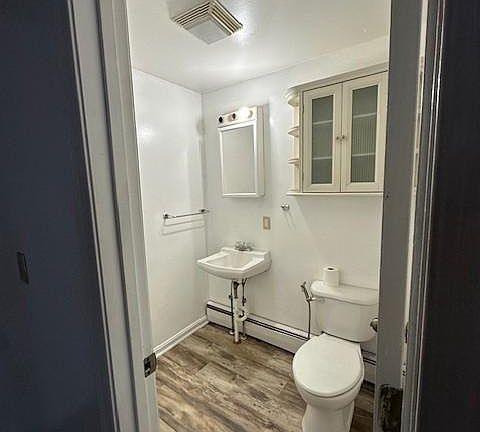 5th image of 207 Depaul St