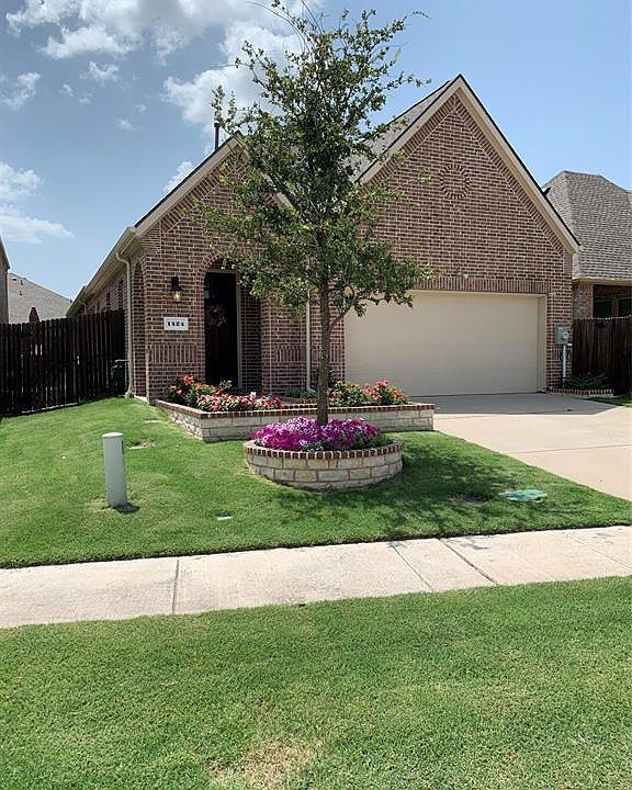 1st image of 1424 Lauren Creek Ln