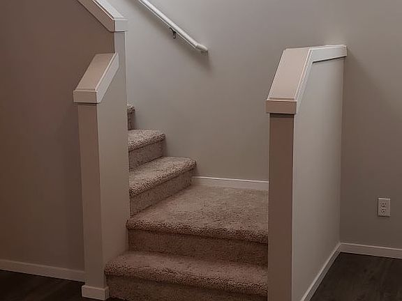 3rd image of 10708 Tahoma Ct E