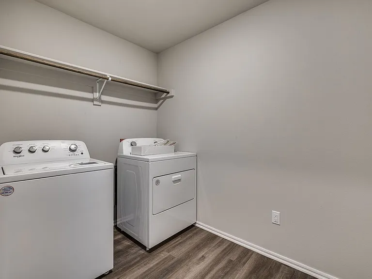 3102 Debbie Ln — Photo 20