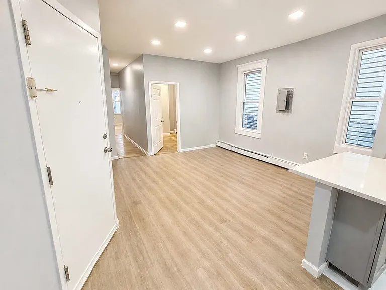 446 Broadway #1L — Photo 2
