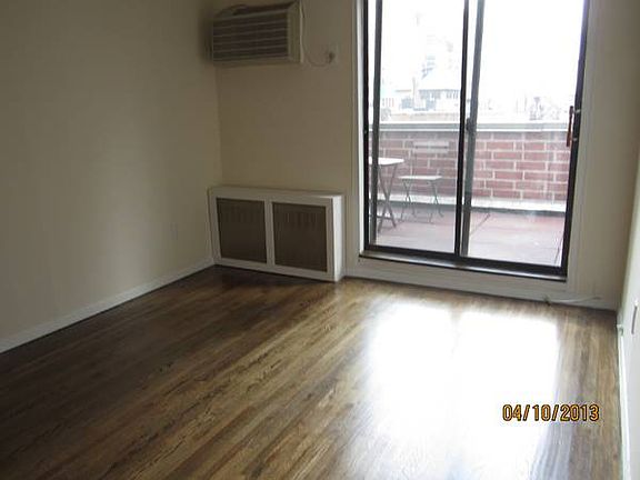 5th image of 1600 York Ave