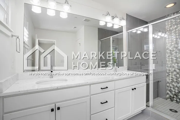 23942 SE 45th Pl — Photo 15