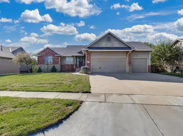 3817 N Rutgers St, Maize, KS 67101