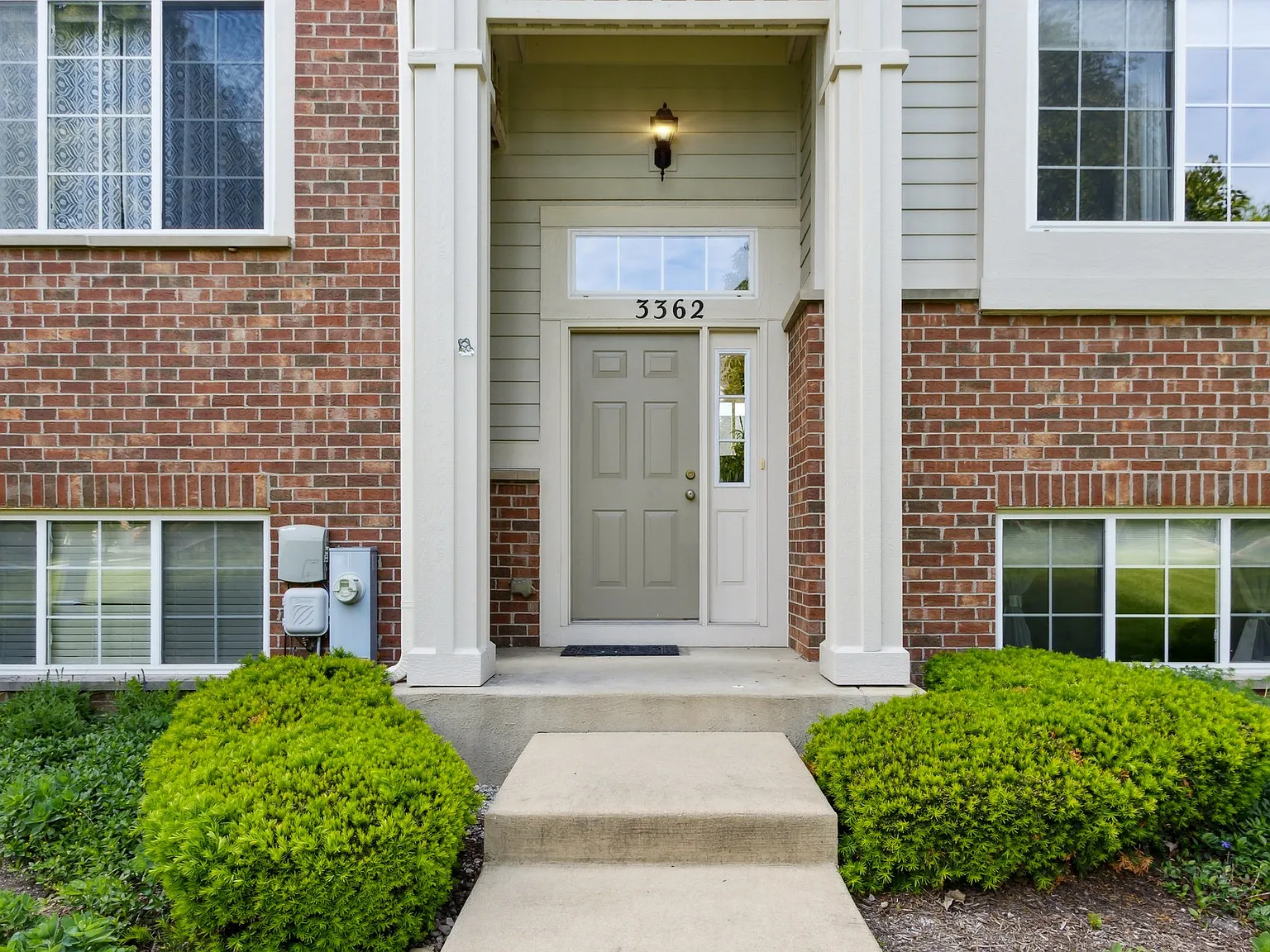 2 bed, 2.5 bath, 1734 sqft, $2,475 — Photo 4