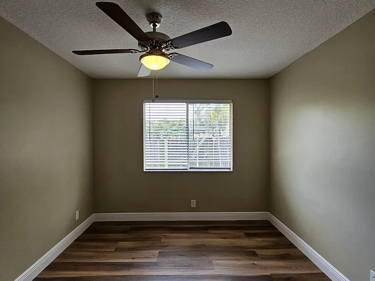 4795 Orleans Ct #B — Photo 22