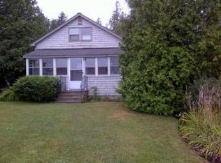 53 Sunset Beach Rd, South Hero, VT 05486