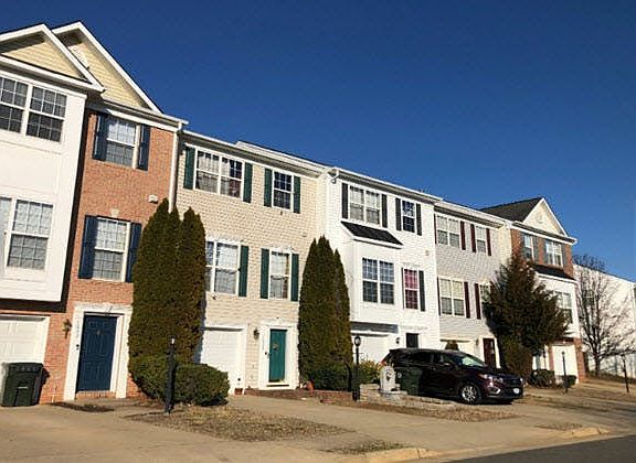 2nd image of 1029 Lake Pelham Dr
