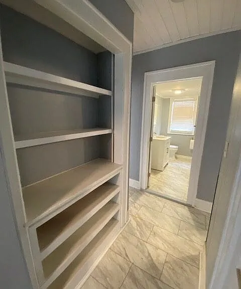 2411 E Genesee St #1 — Photo 12