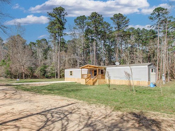 3rd image of 99 Fawn Dr