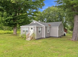 58 Van Ness Rd S, Baldwinsville, NY 13027