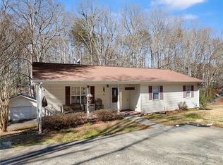 815 Copper Mines Rd, Murrayville, GA 30564