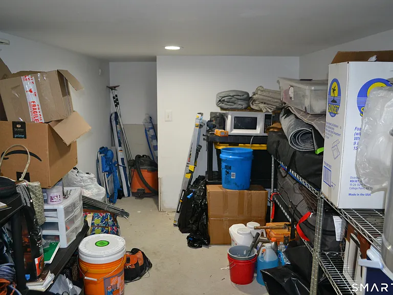 40 Emma Rd — Photo 24