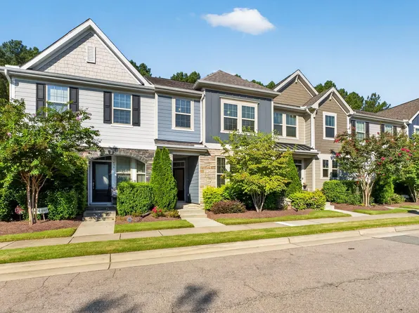 1432 Elk Falls Dr, Wendell, NC 27591