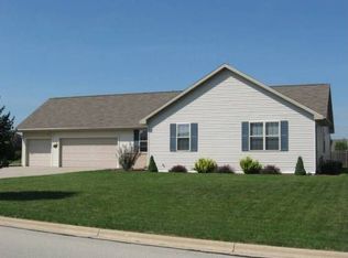 2398 Ontario Rd, Green Bay, WI 54311