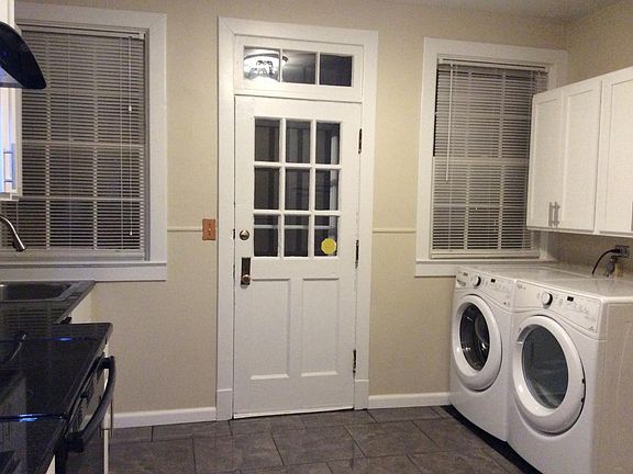 4th image of 193 Sherman Ave #E
