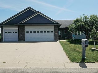 1646 Cherry St E, Mazeppa, MN 55956
