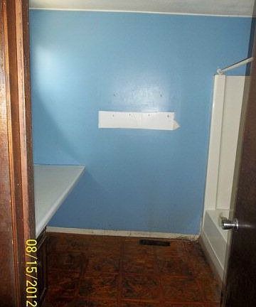 4th image of 141 N Brownell St
