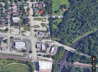 221 N 1st Ave, Maywood, IL 60153