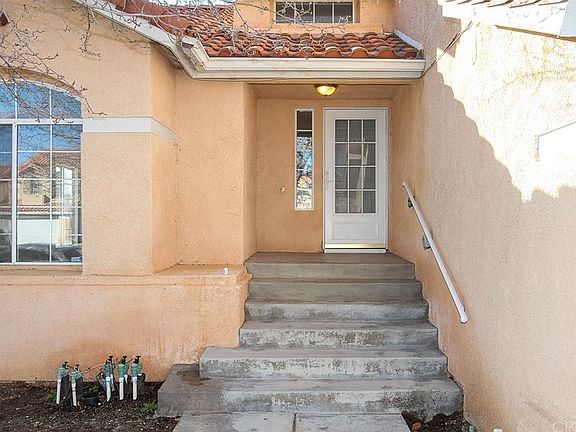 2nd image of 37635 Arlington Ct