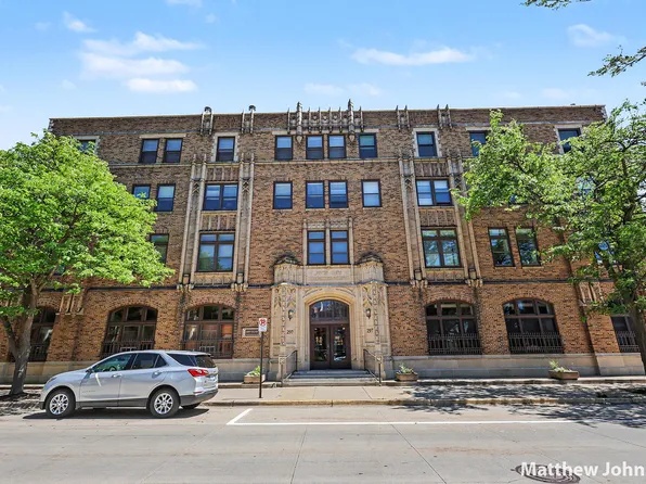 297 W Clay Ave APT 202, Muskegon, MI 49440