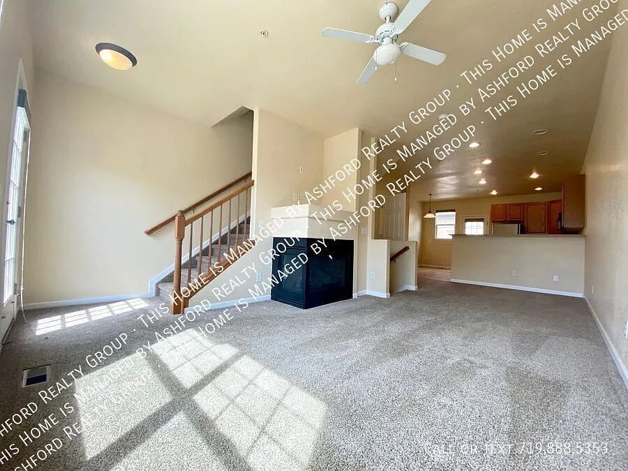 2 bed, 3.5 bath, 1504 sqft, $2,000 — Photo 2