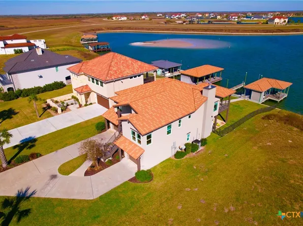 301 W Tuscany Way, Port O Connor, TX 77982