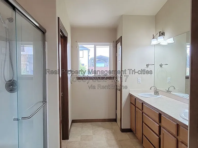 689 Tanglewood Dr #A — Photo 10