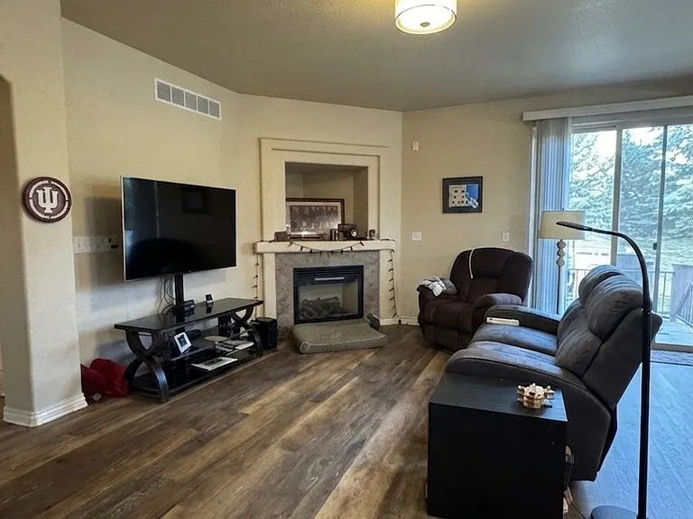 2684 Cinnabar Rd — Photo 3