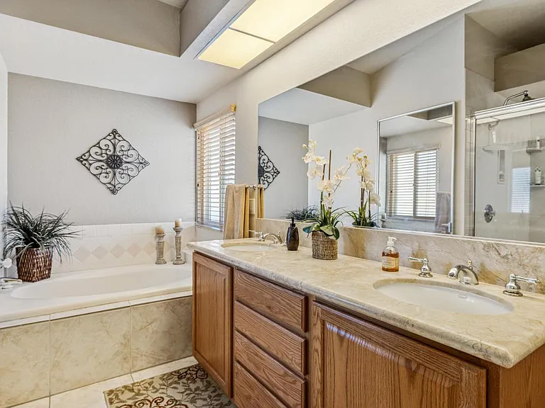 49035 Tango Ct — Photo 18