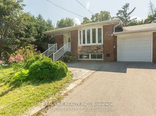 6 Albert St, Markham, ON L3P 2T2