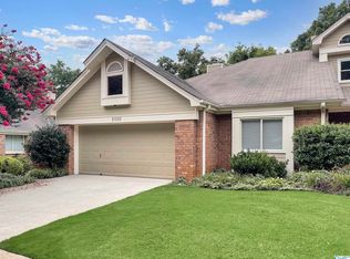 2022 Fairway Hills Dr, Huntsville, AL 35802