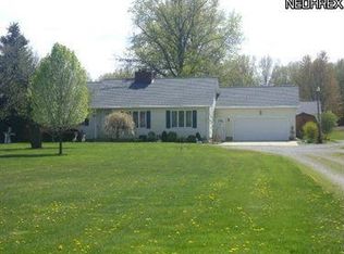 42931 Russia Rd, Elyria, OH 44035