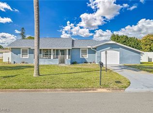 105 Stafford Pl, Lehigh Acres, FL 33936