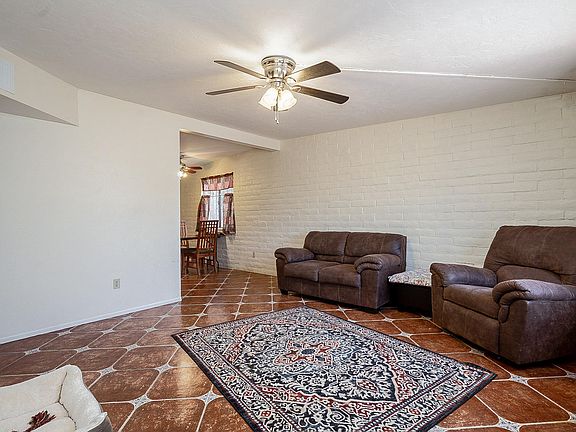 5th image of 5982 S Catalina Ave
