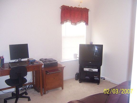 Bedroom or study-you choose